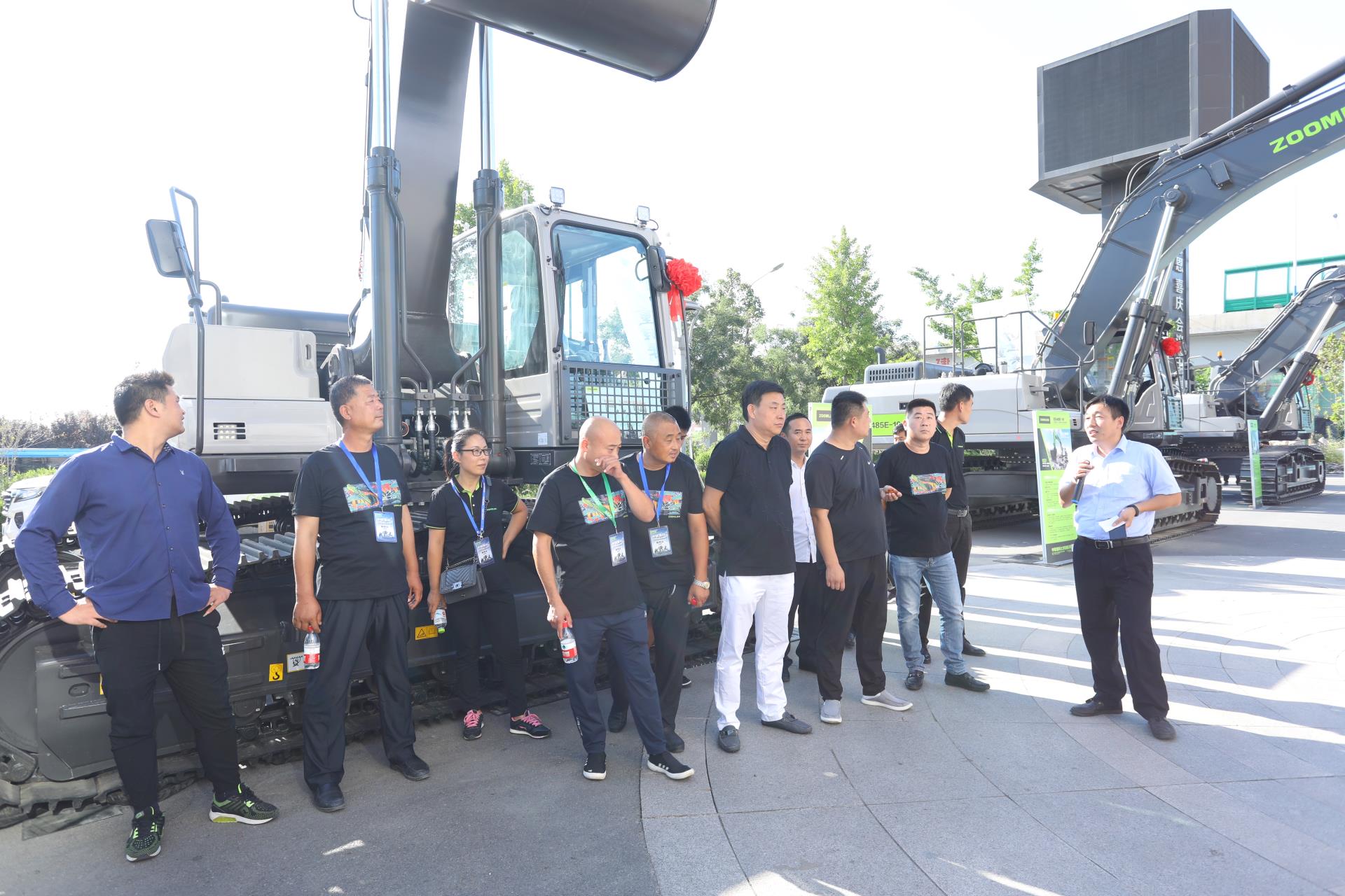 金狮贵宾会·宾至如归-尊贵显赫