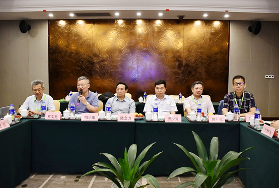 金狮贵宾会·宾至如归-尊贵显赫