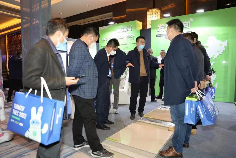 金狮贵宾会·宾至如归-尊贵显赫