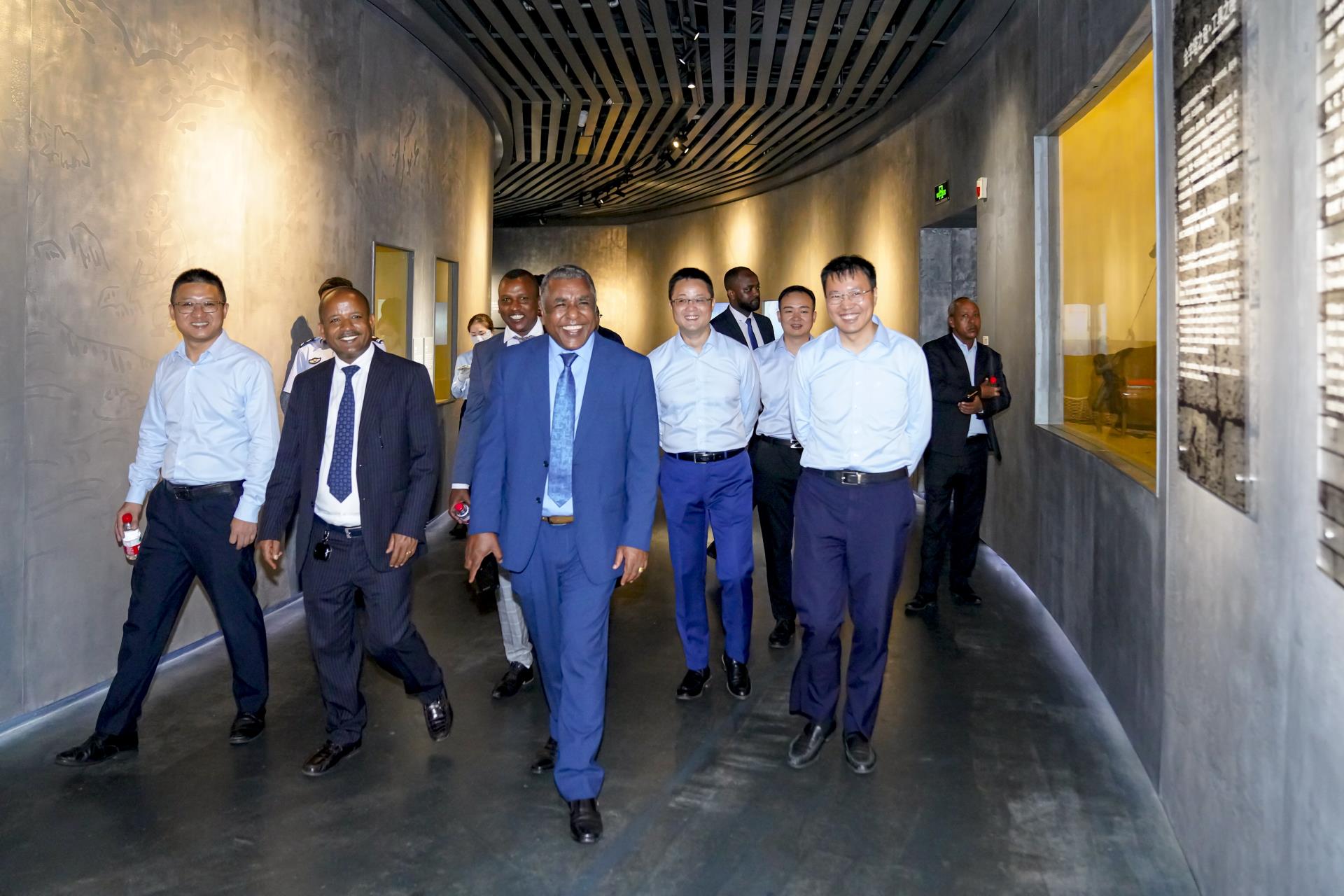 金狮贵宾会·宾至如归-尊贵显赫