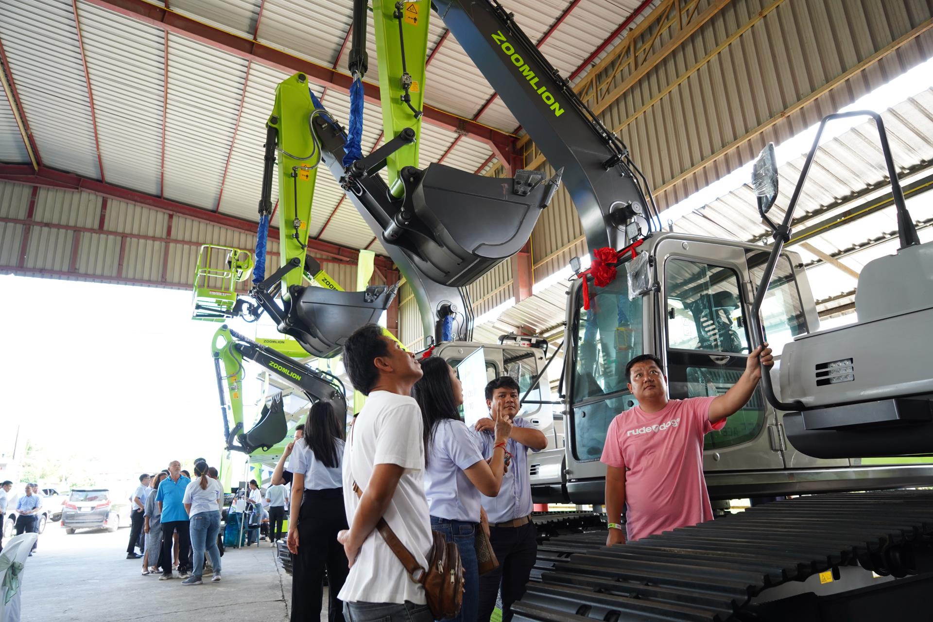 金狮贵宾会·宾至如归-尊贵显赫