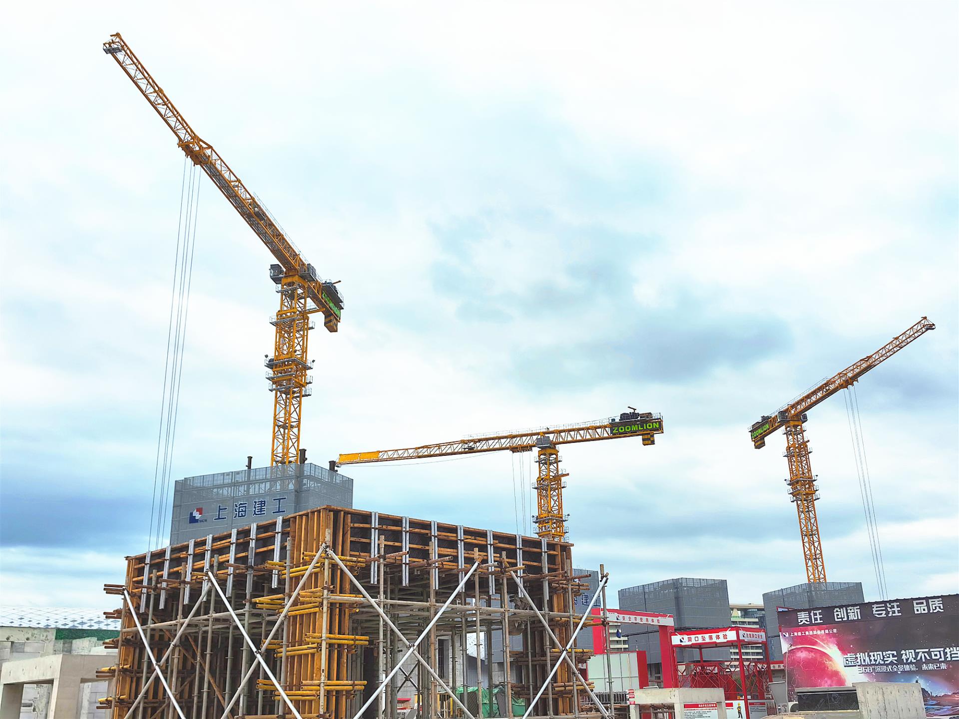 金狮贵宾会·宾至如归-尊贵显赫