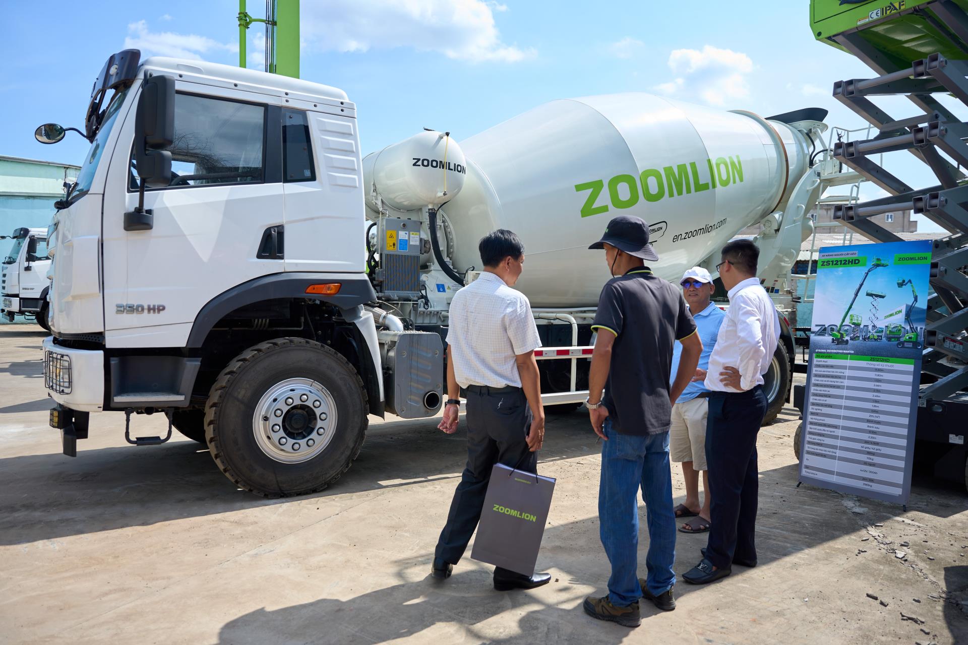 金狮贵宾会·宾至如归-尊贵显赫