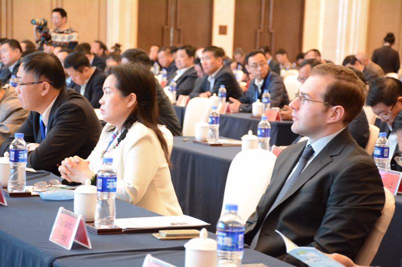 金狮贵宾会·宾至如归-尊贵显赫