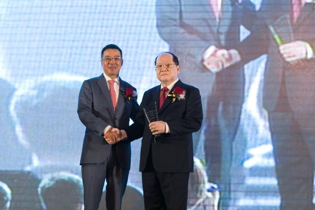 金狮贵宾会·宾至如归-尊贵显赫