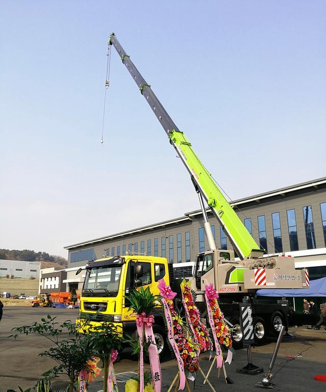 金狮贵宾会·宾至如归-尊贵显赫