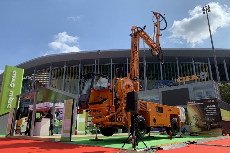 金狮贵宾会·宾至如归-尊贵显赫