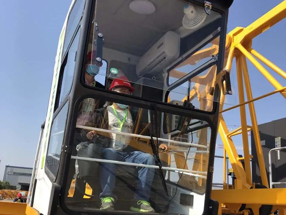 金狮贵宾会·宾至如归-尊贵显赫