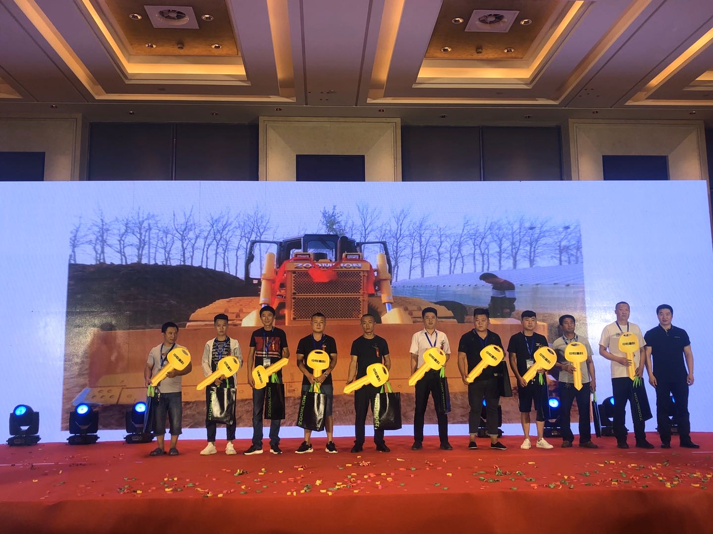 金狮贵宾会·宾至如归-尊贵显赫