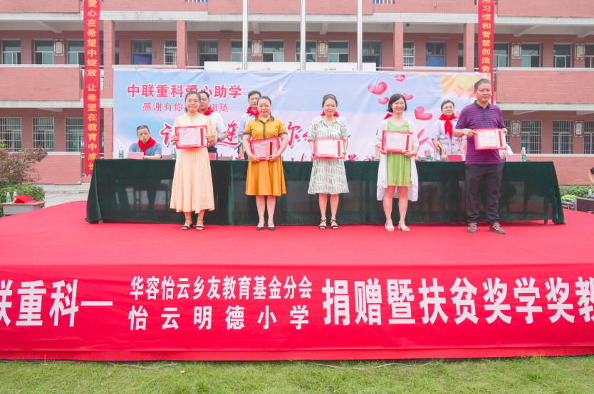 金狮贵宾会·宾至如归-尊贵显赫